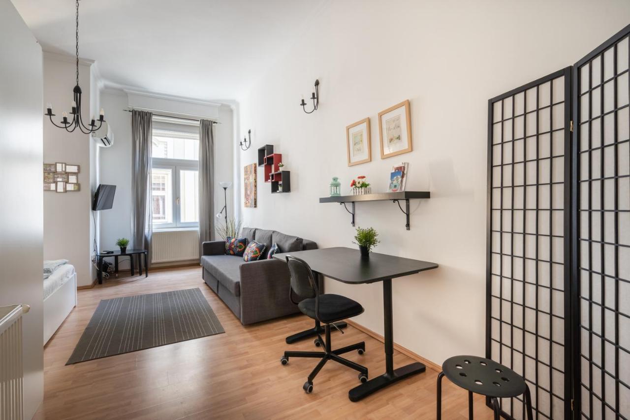 K10 - Kazinczy Street Heritage Suite - Best Location By Bqa Budapest Luaran gambar